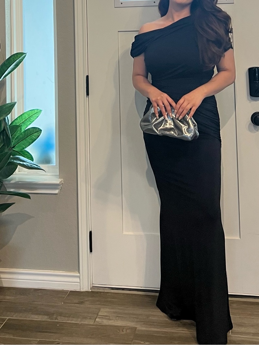 One-Shoulder Black Evening Gown - Classic Formal Dress